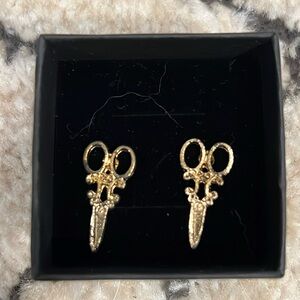 Gold scissor earrings